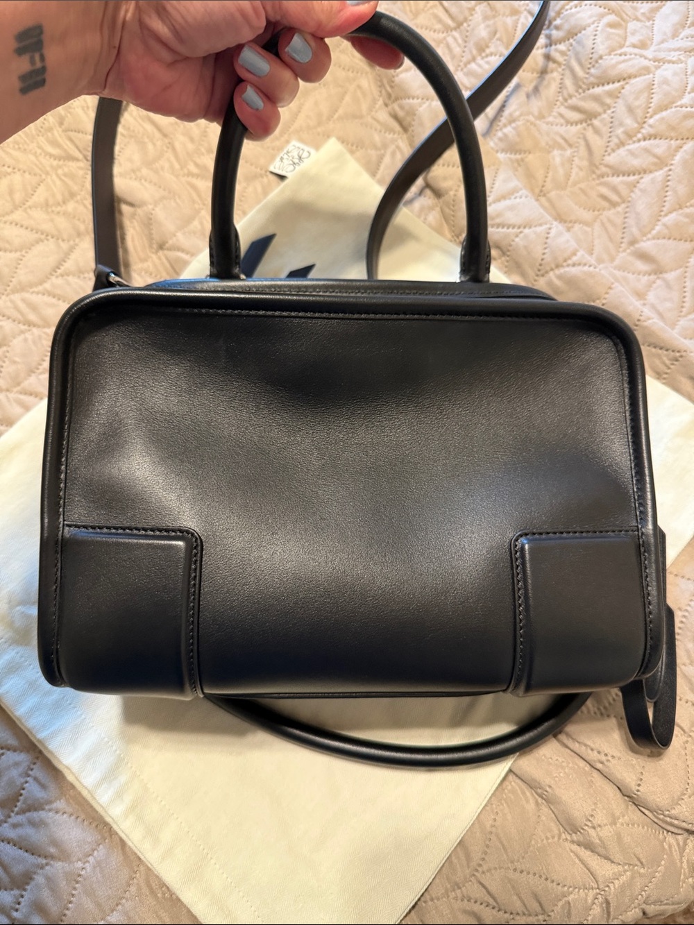 LOEWE AMAZONA 180 SMALL BLACK LEATHER - Picture 3 of 15